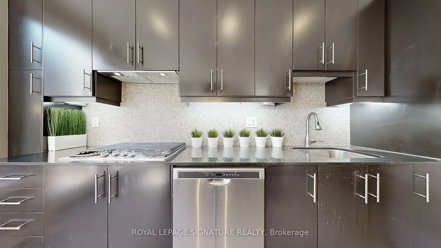 8, Agar, West Woodbridge, Vaughan