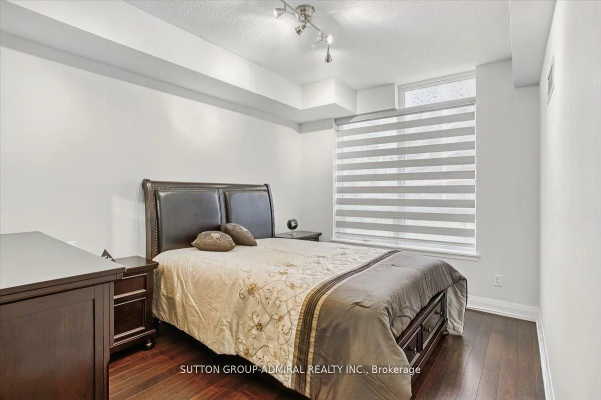 95, North Park, Beverley Glen, Vaughan