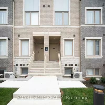 121, Honeycrisp, Vaughan Corporate Centre, Vaughan