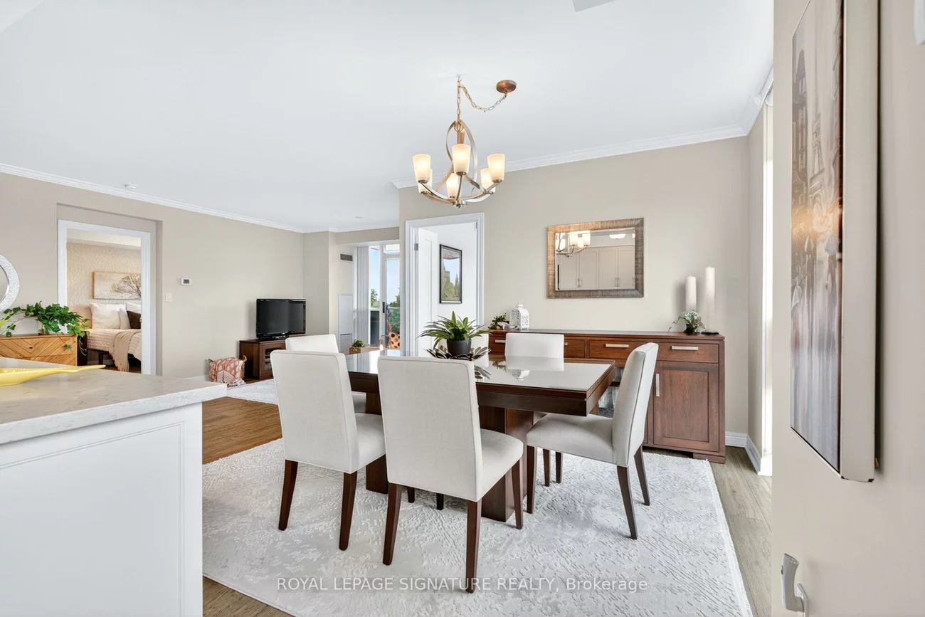 100, Promenade, Brownridge, Vaughan