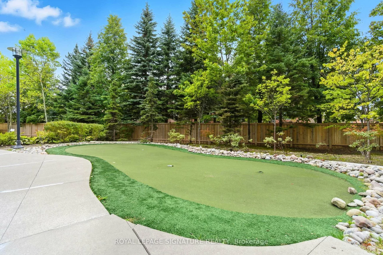 100, Promenade, Brownridge, Vaughan