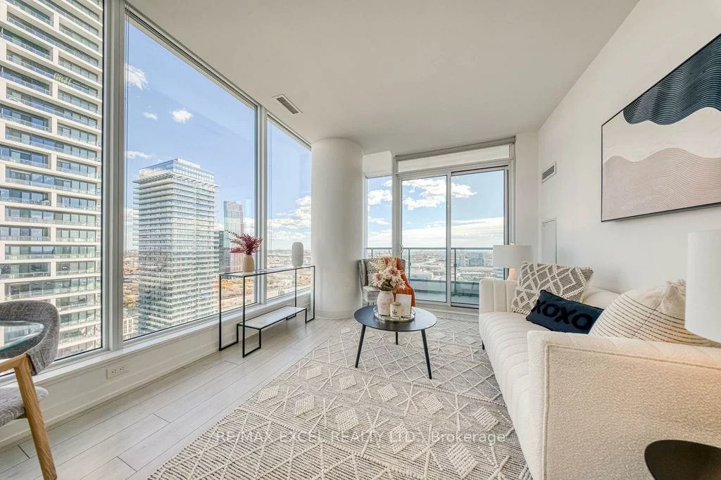 898, Portage, Vaughan Corporate Centre, Vaughan