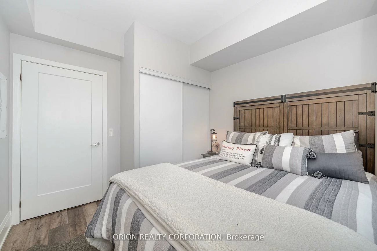 100, Eagle Rock, Rural Vaughan, Vaughan