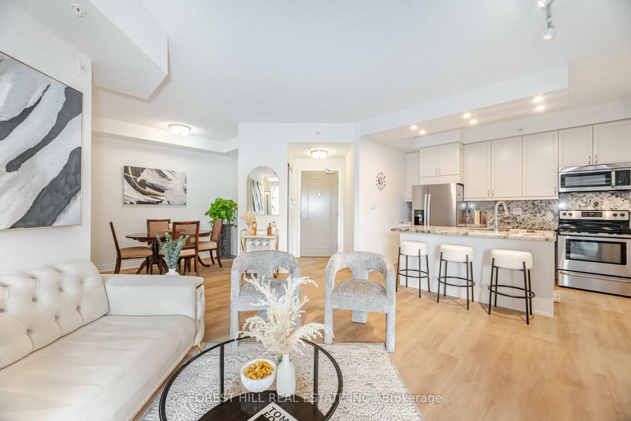 2396, Major Mackenzie, Maple, Vaughan