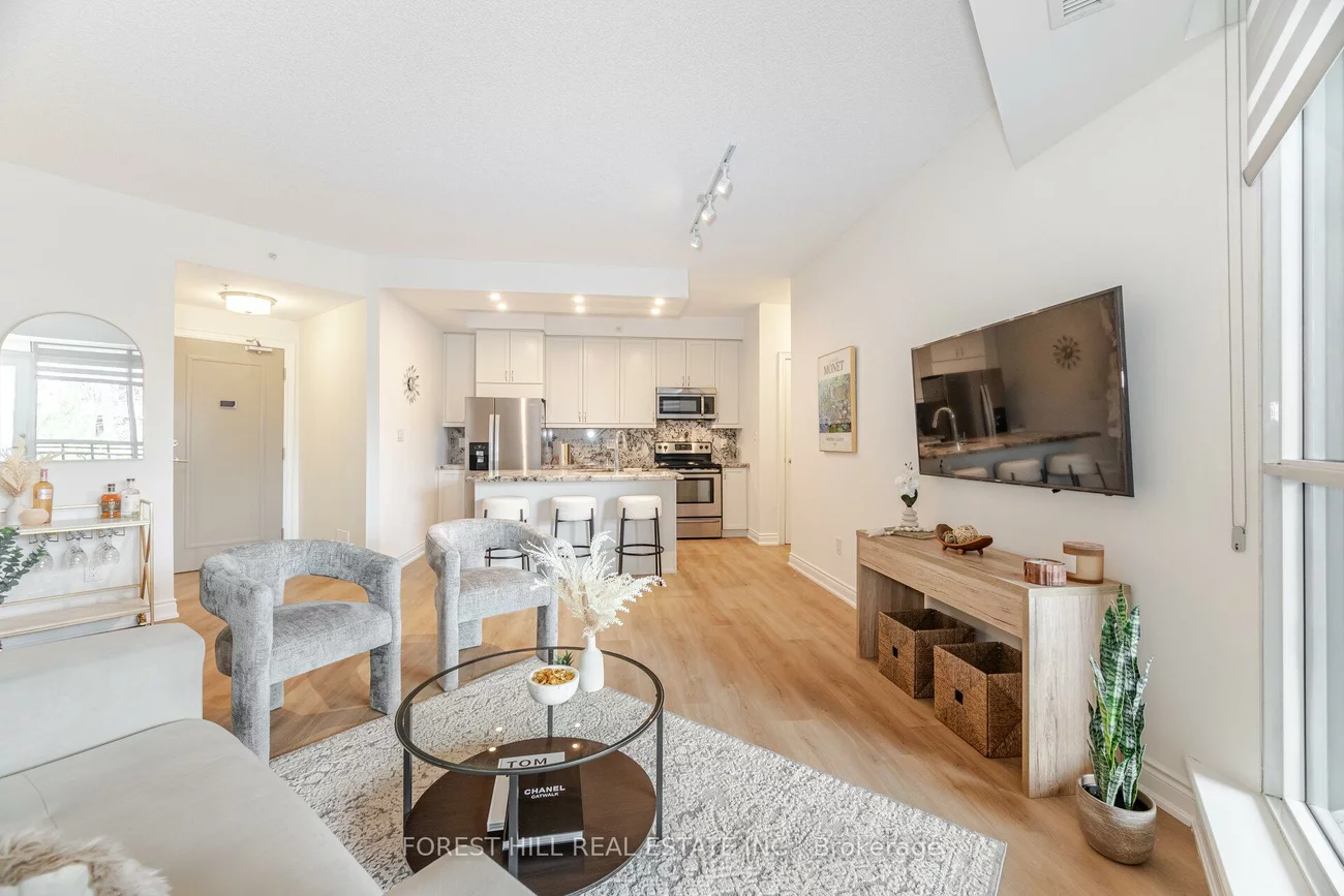 2396, Major Mackenzie, Maple, Vaughan