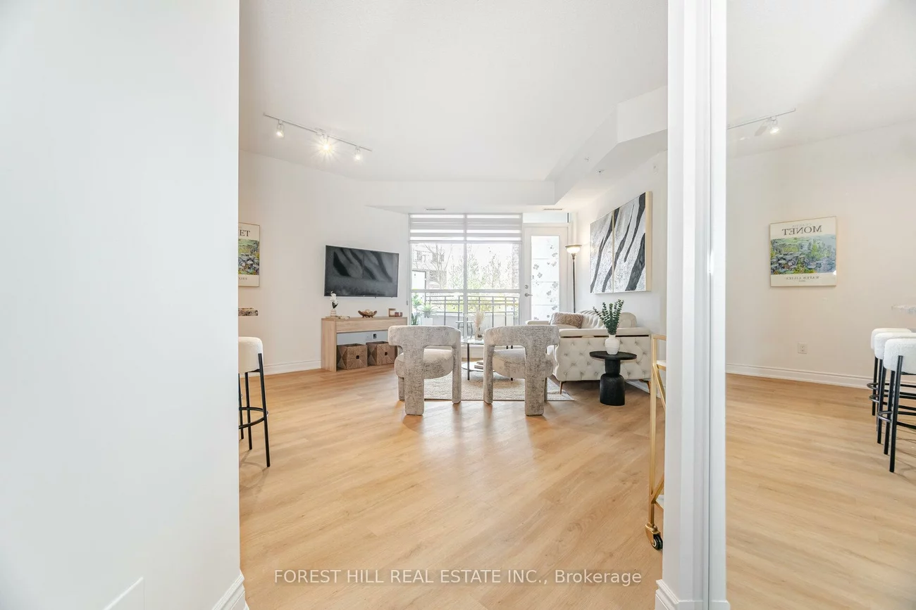 2396, Major Mackenzie, Maple, Vaughan