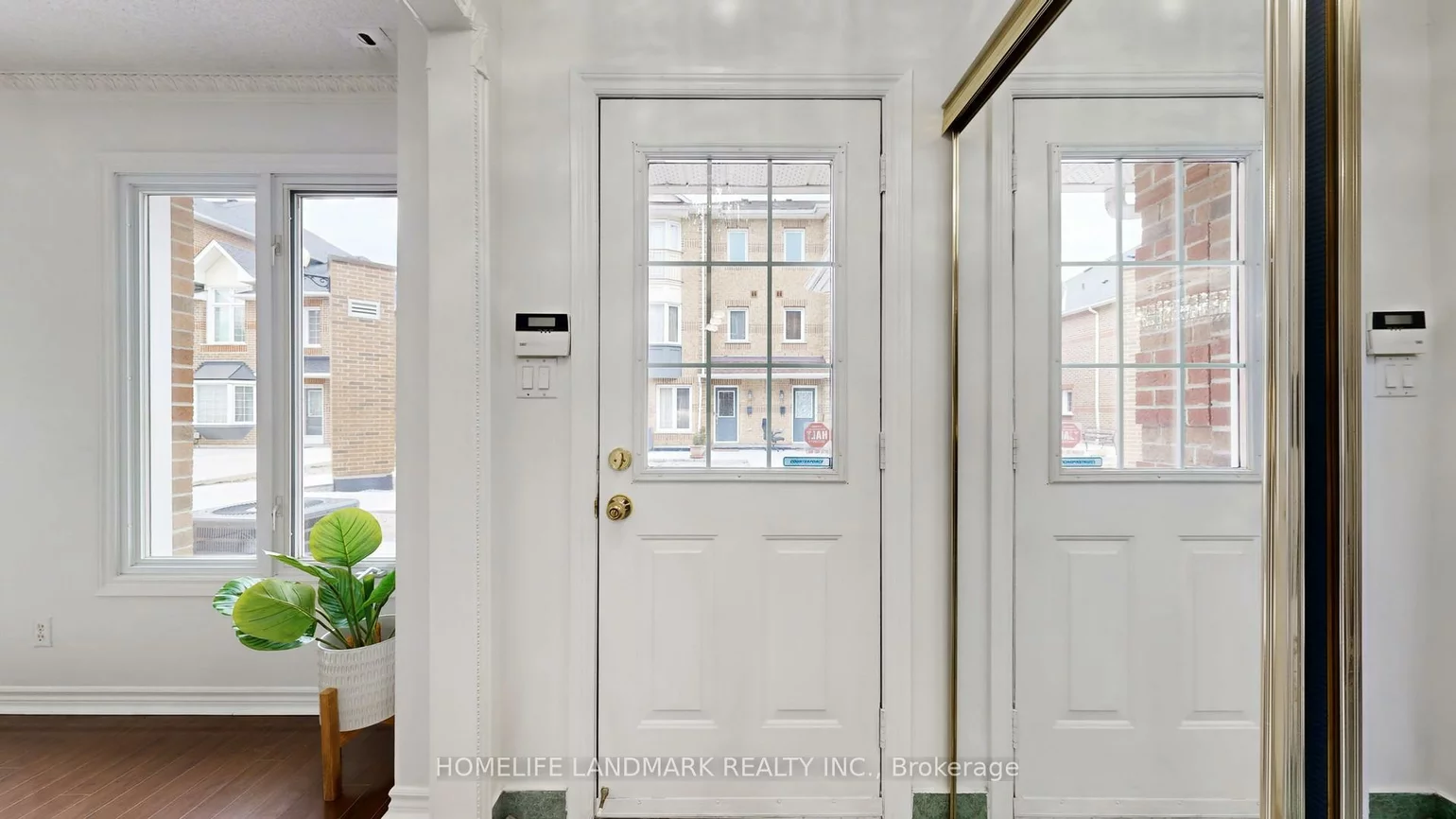 151, Townsgate, Crestwood-Springfarm-Yorkhill, Vaughan