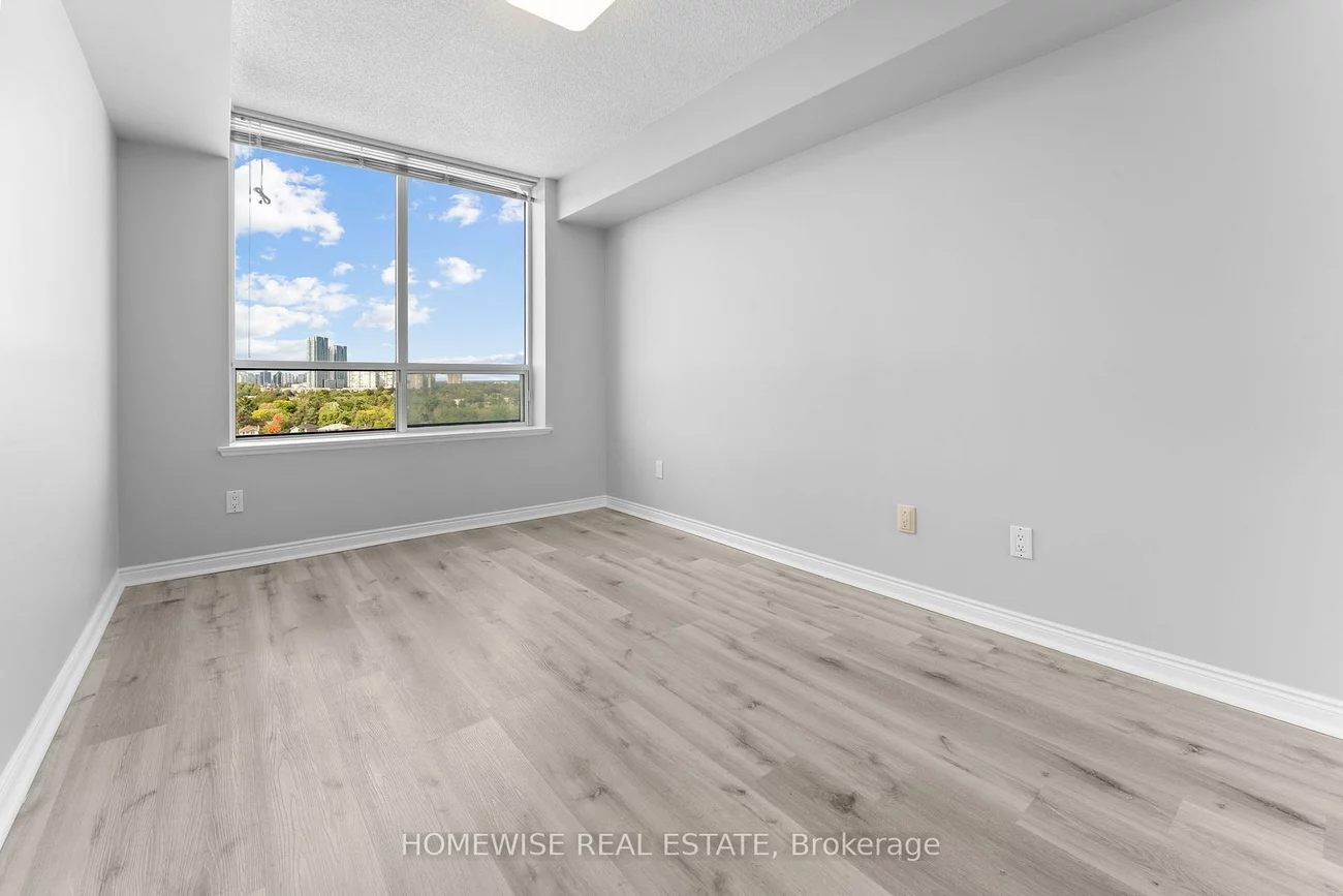 850, Steeles, Lakeview Estates, Vaughan