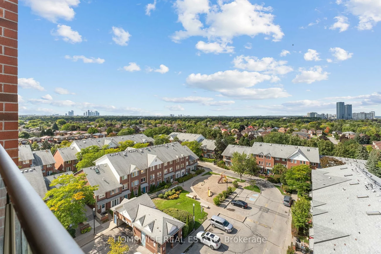 850, Steeles, Lakeview Estates, Vaughan