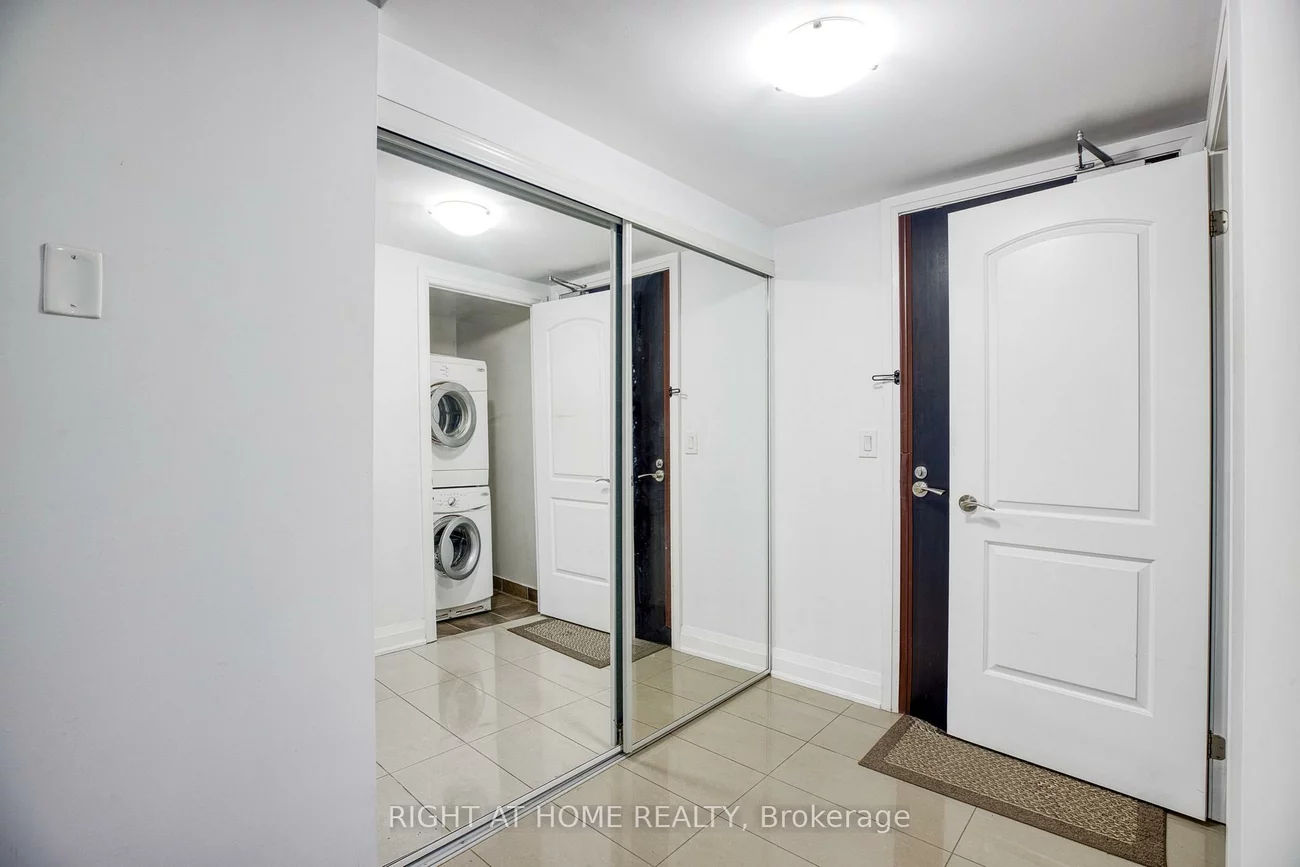 20, North Park, Beverley Glen, Vaughan