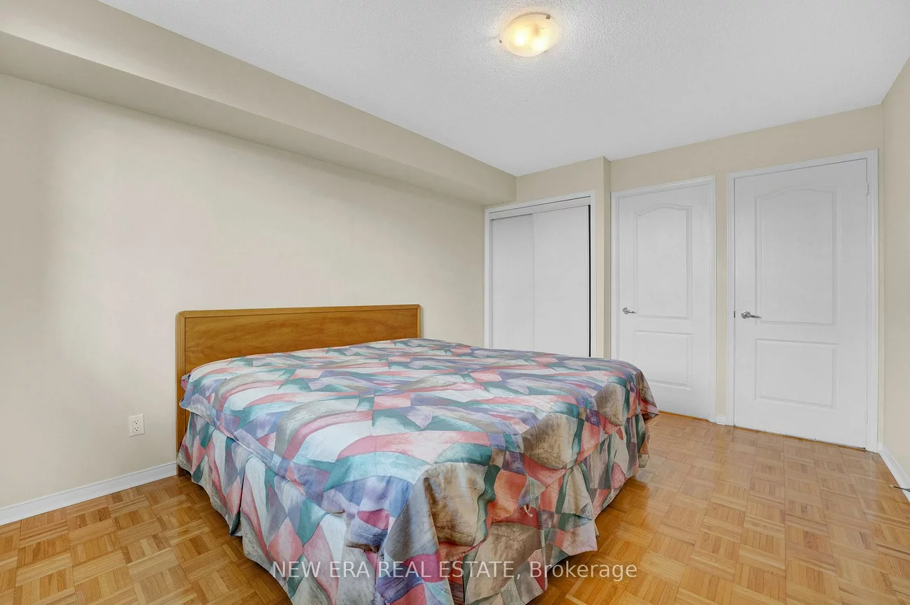 7373, Martin Grove, Vaughan Grove, Vaughan