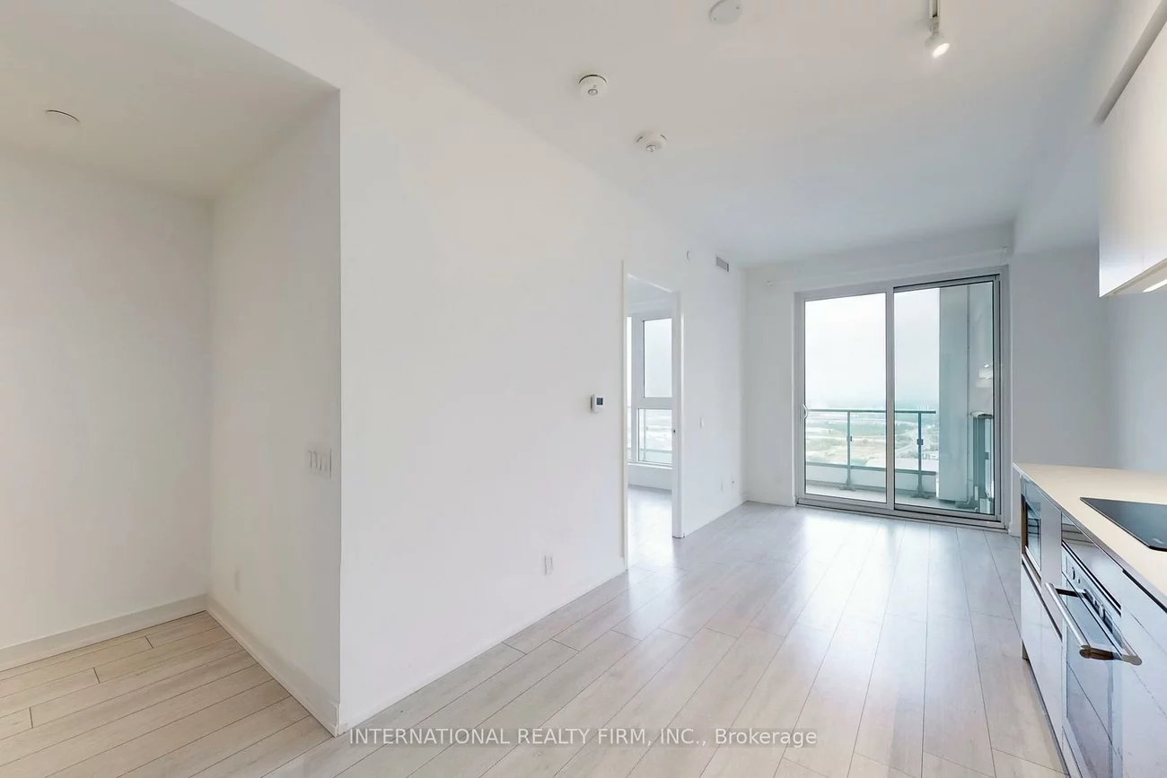 950, Portage, Vaughan Corporate Centre, Vaughan