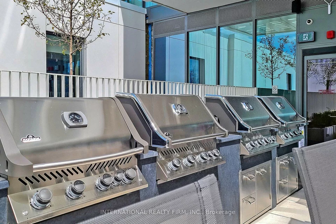 950, Portage, Vaughan Corporate Centre, Vaughan