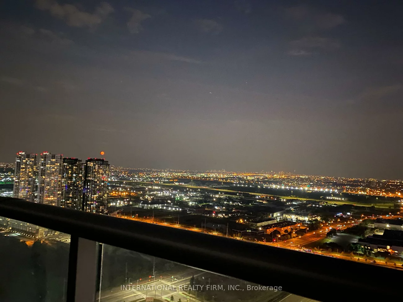 950, Portage, Vaughan Corporate Centre, Vaughan