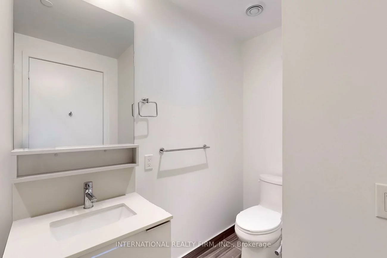 950, Portage, Vaughan Corporate Centre, Vaughan