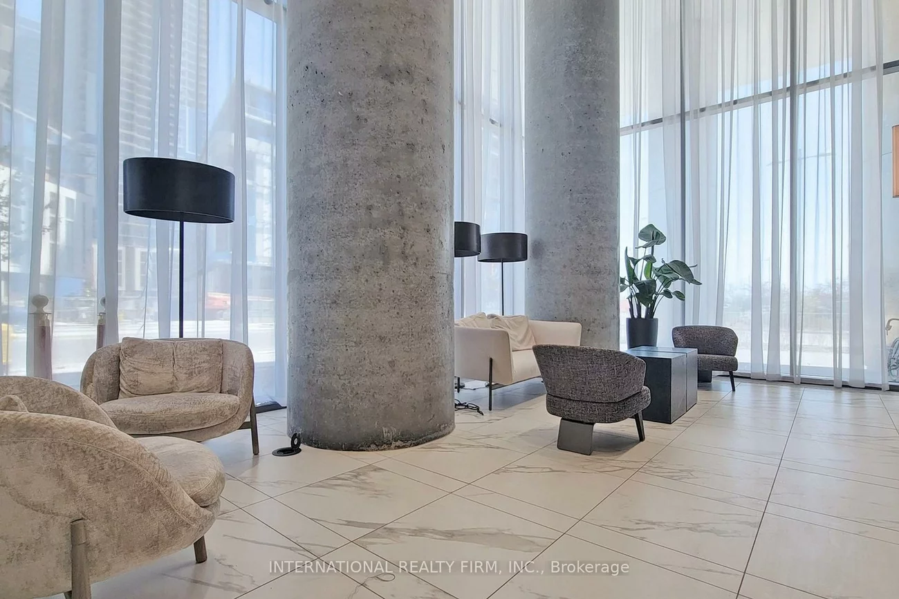 950, Portage, Vaughan Corporate Centre, Vaughan