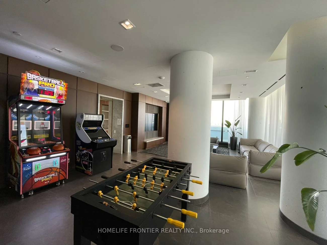 950, Portage, Vaughan Corporate Centre, Vaughan