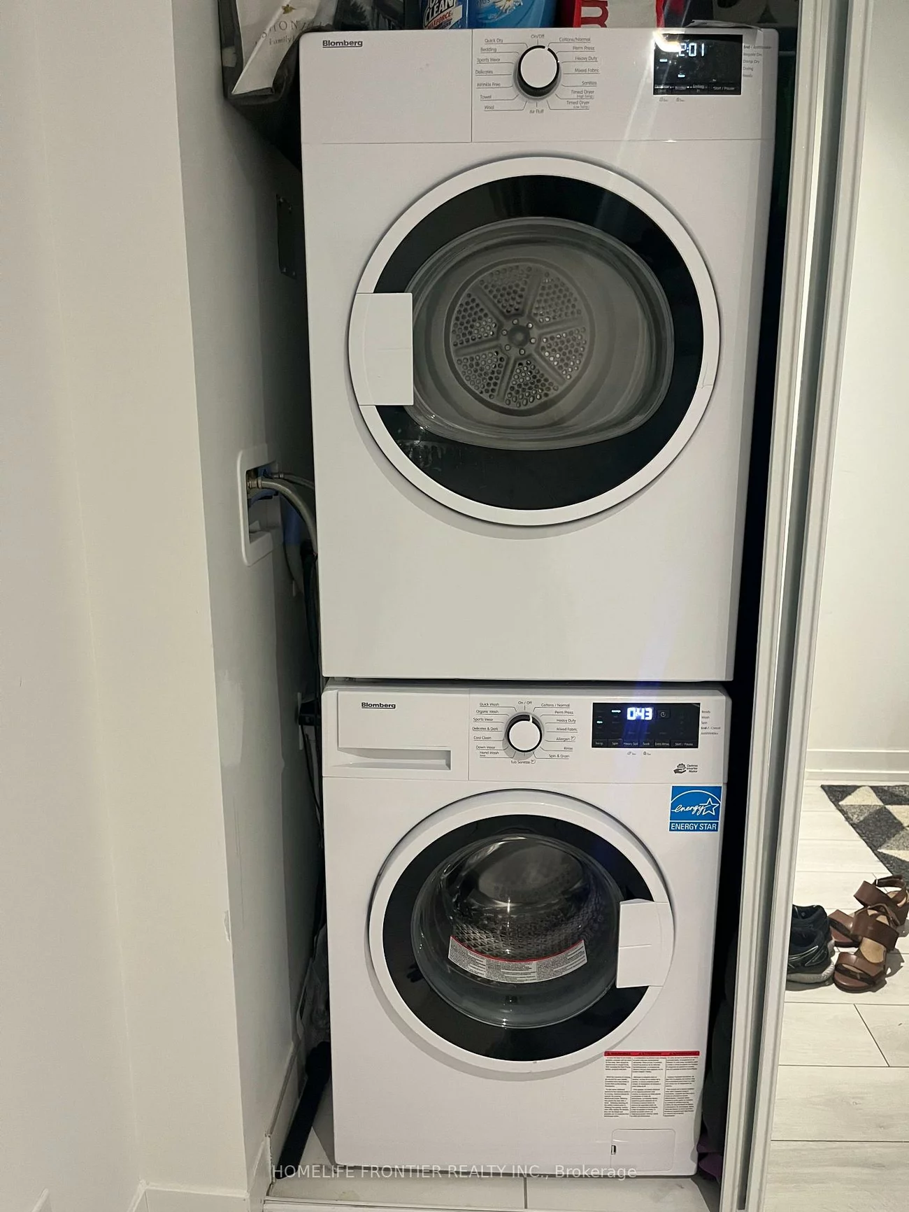 950, Portage, Vaughan Corporate Centre, Vaughan