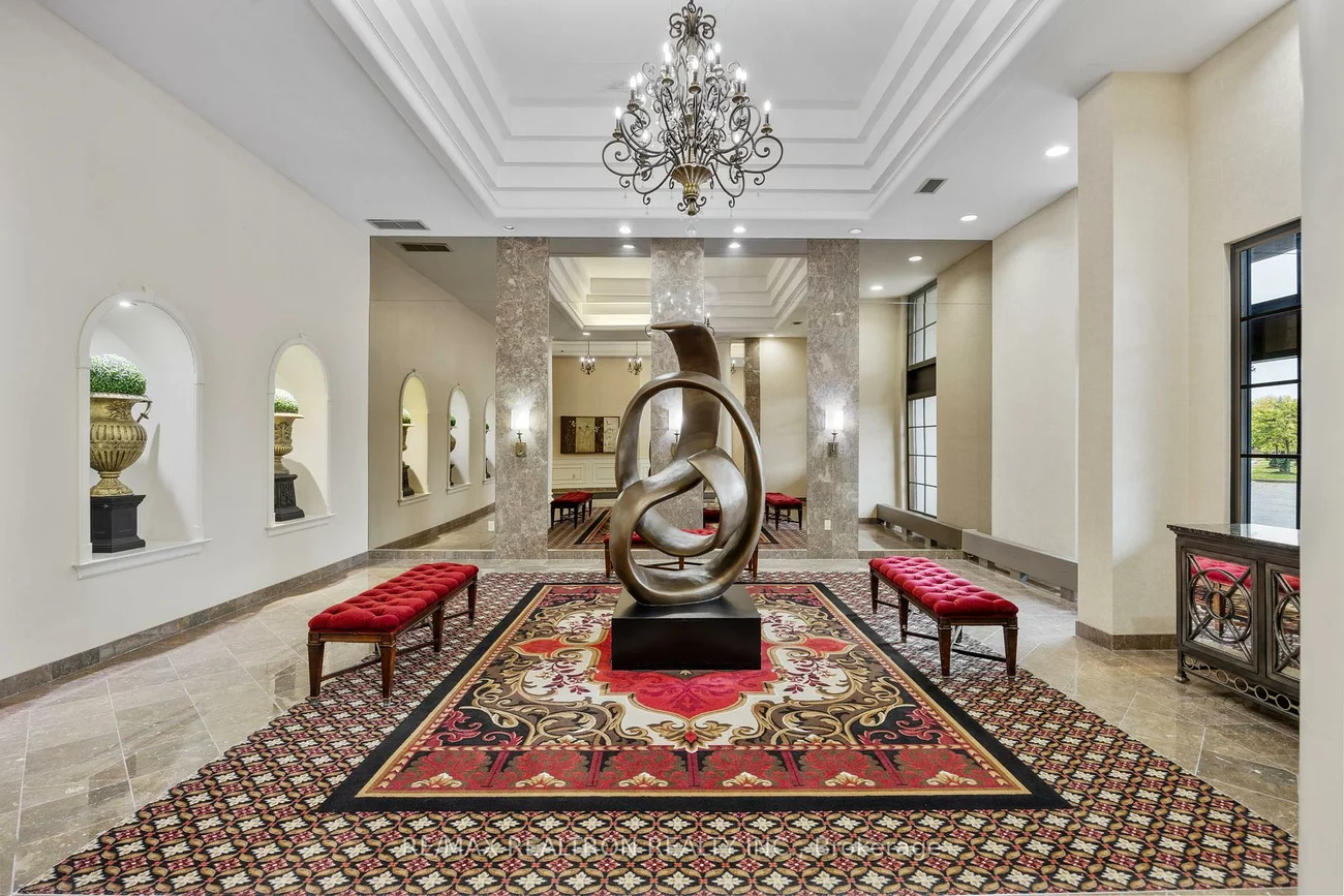 333, Clark, Crestwood-Springfarm-Yorkhill, Vaughan