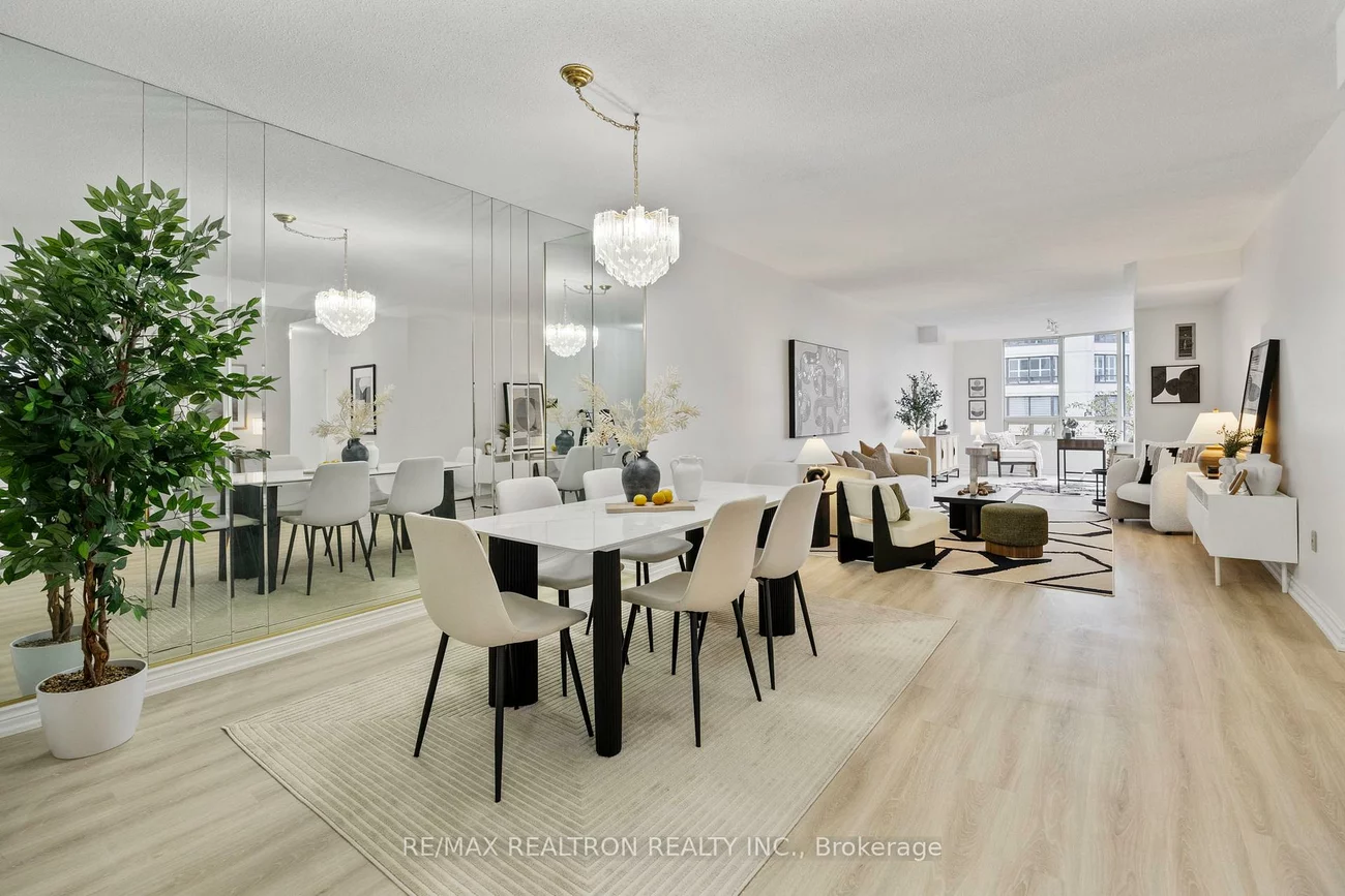 333, Clark, Crestwood-Springfarm-Yorkhill, Vaughan