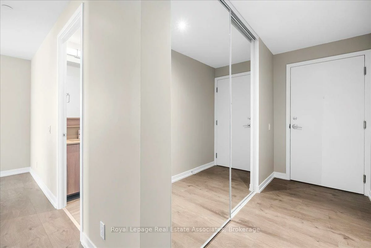 950, Portage, Vaughan Corporate Centre, Vaughan