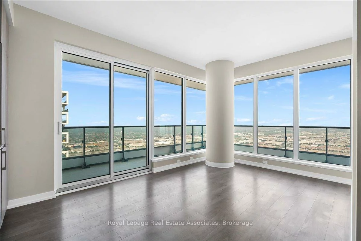 950, Portage, Vaughan Corporate Centre, Vaughan