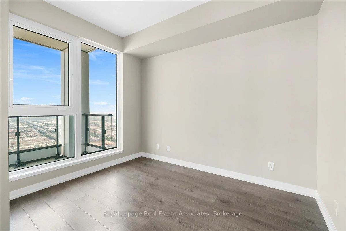 950, Portage, Vaughan Corporate Centre, Vaughan