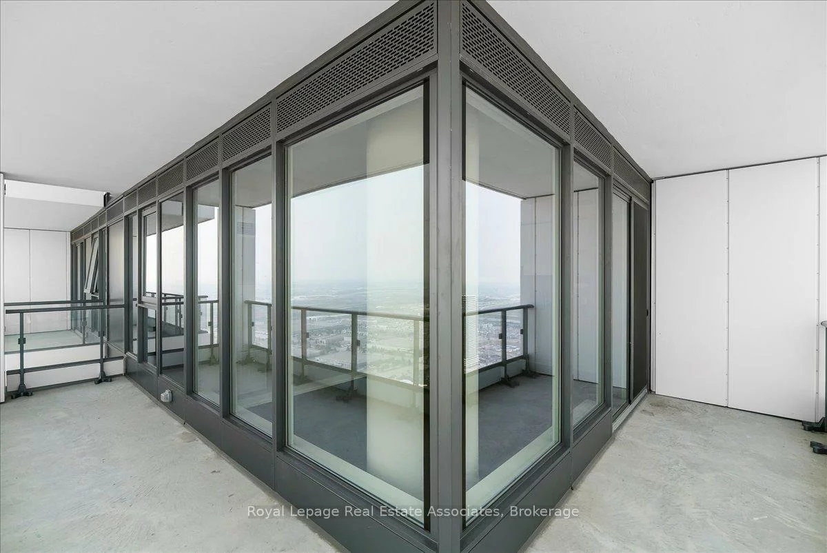 950, Portage, Vaughan Corporate Centre, Vaughan