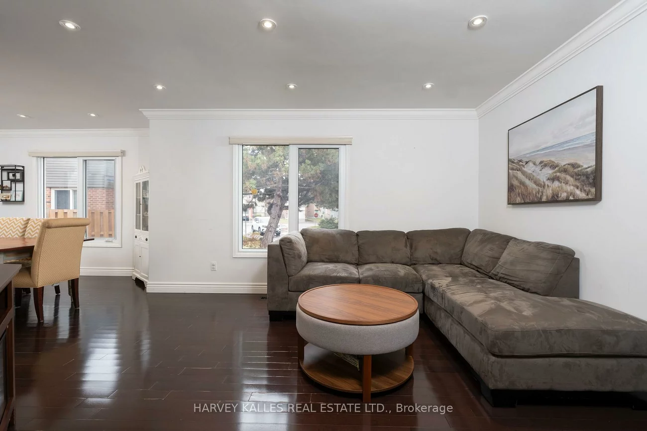 14, Beaumont, Uplands, Vaughan