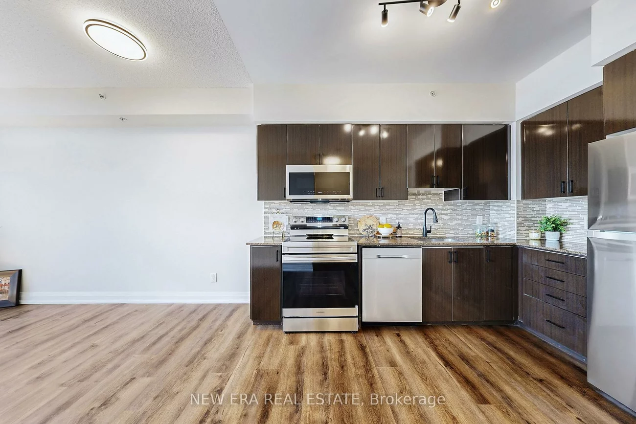 75, North Park, Beverley Glen, Vaughan