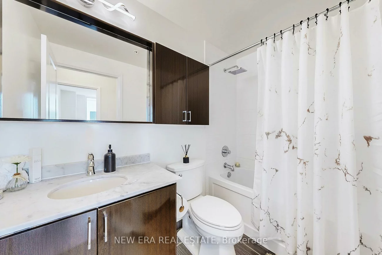 75, North Park, Beverley Glen, Vaughan