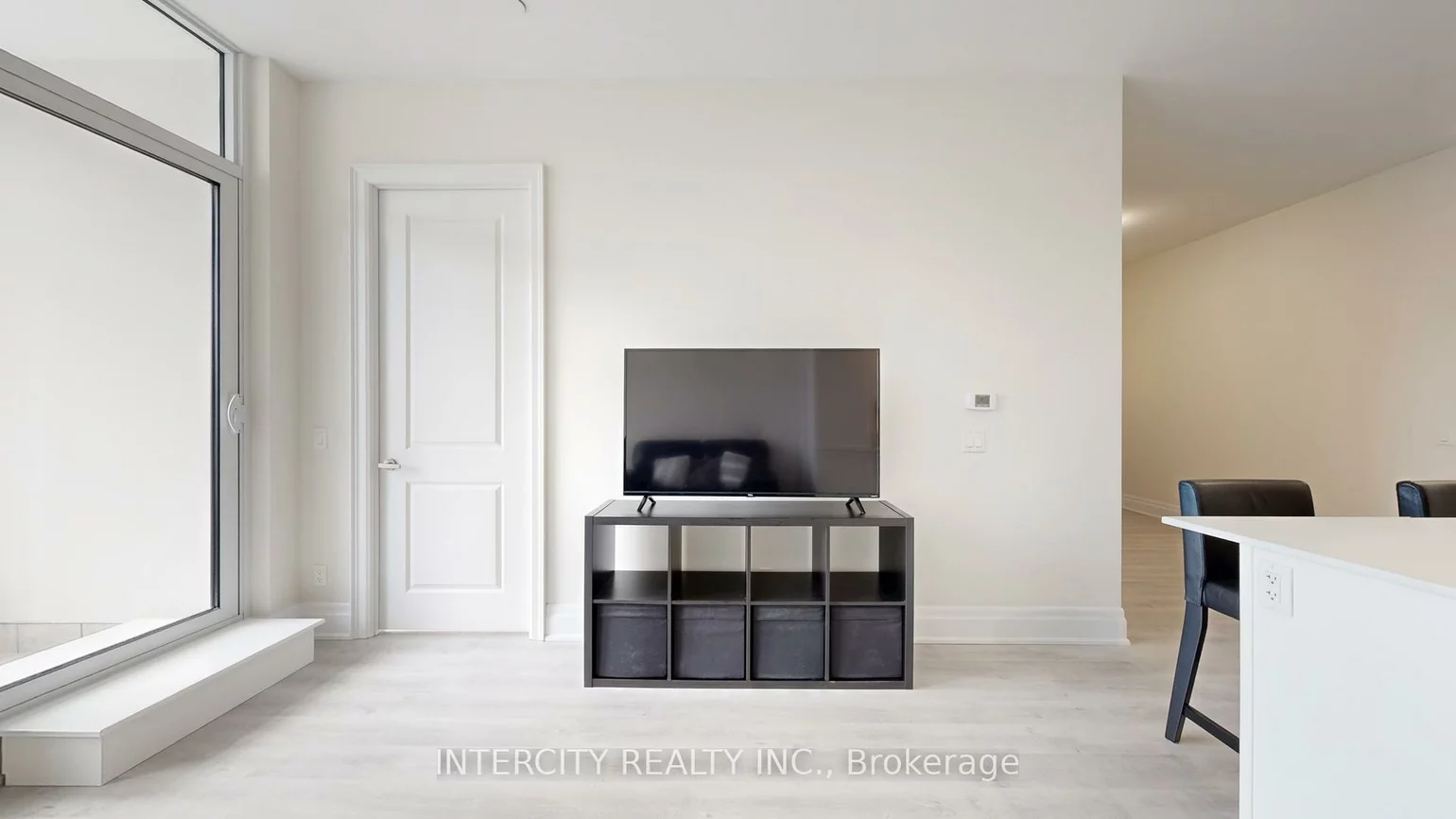 9075, Jane, Concord, Vaughan