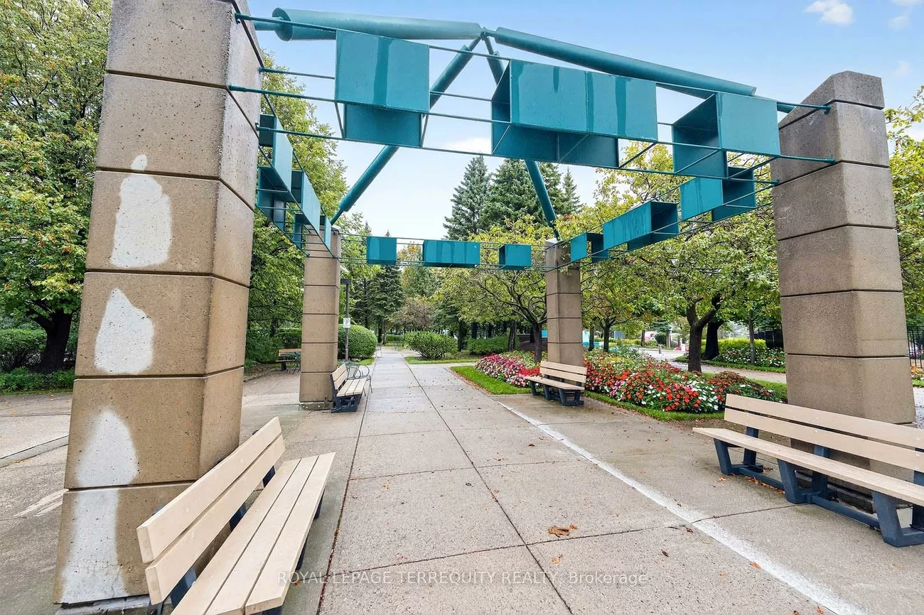 110, Promenade, Brownridge, Vaughan