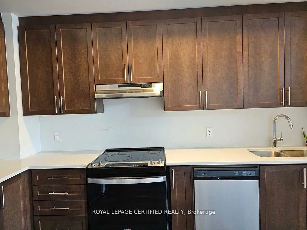9560, Islington, Sonoma Heights, Vaughan