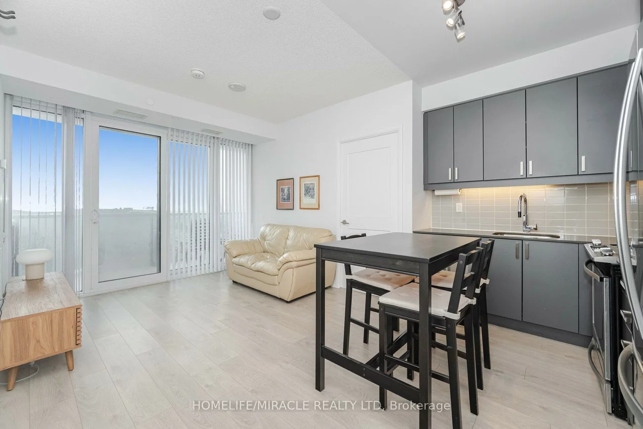 7895, Jane, Concord, Vaughan