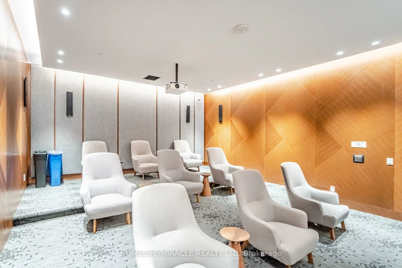 7895, Jane, Concord, Vaughan