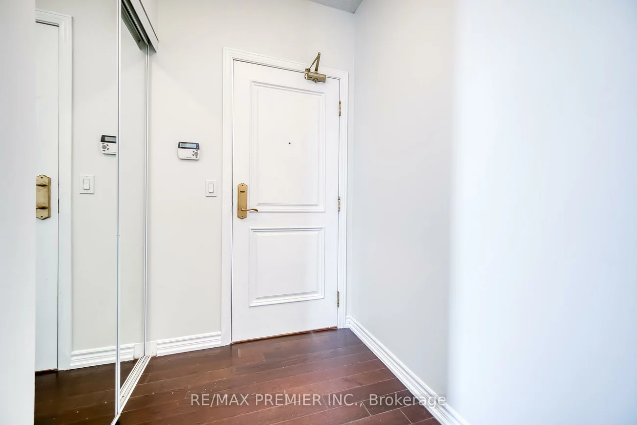 9225, Jane, Maple, Vaughan