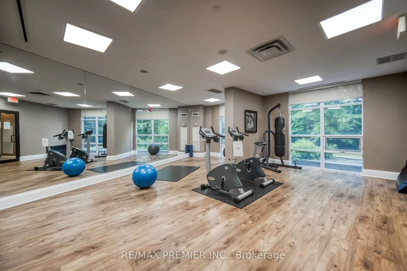 9225, Jane, Maple, Vaughan