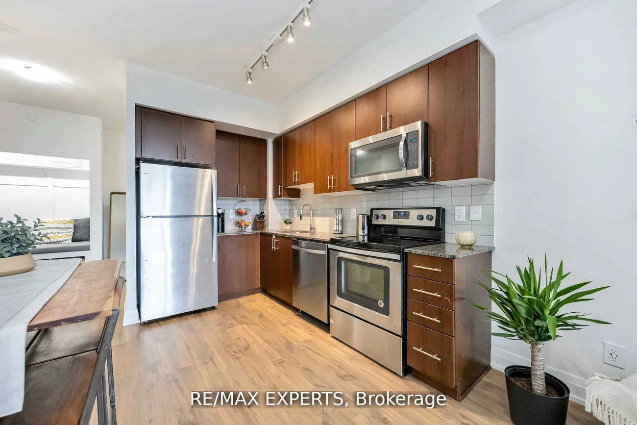 3700, Highway 7, Vaughan Corporate Centre, Vaughan