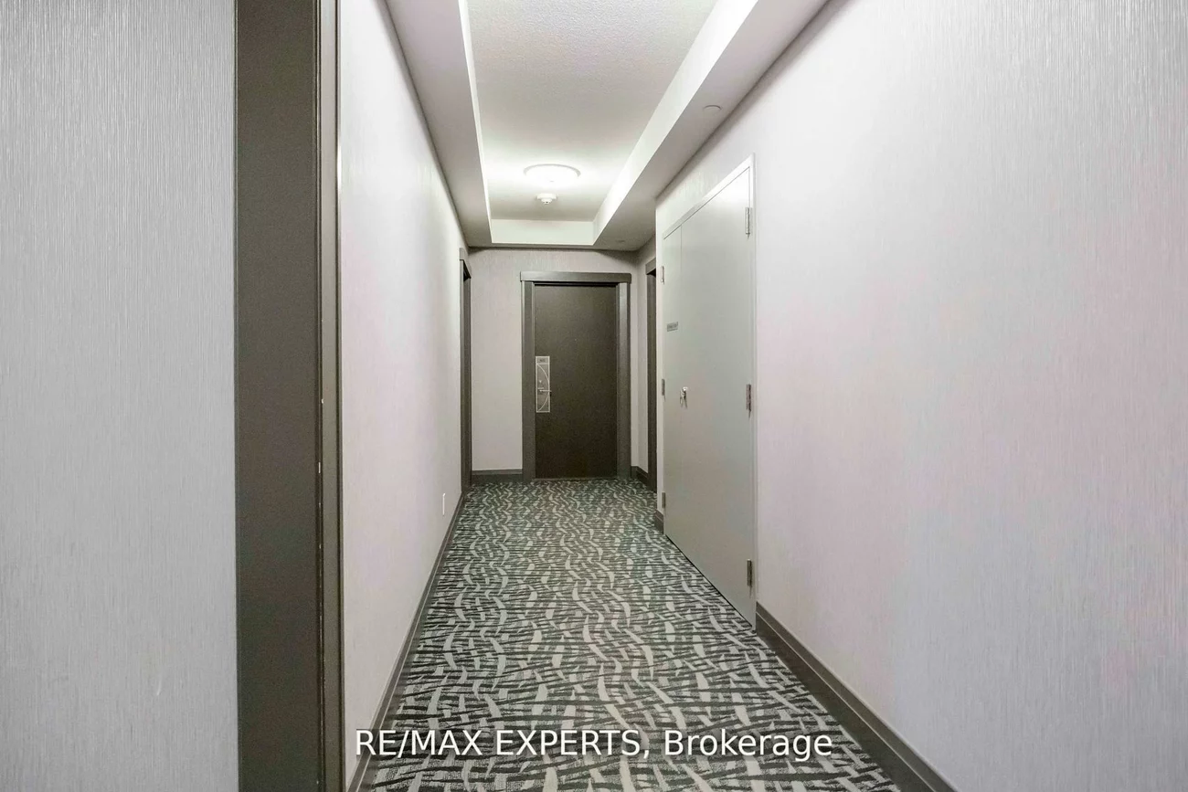 3700, Highway 7, Vaughan Corporate Centre, Vaughan