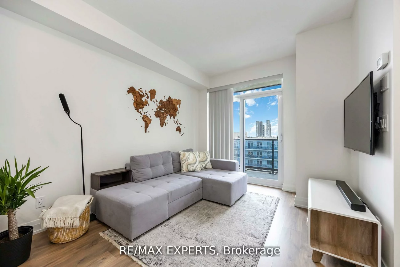 3700, Highway 7, Vaughan Corporate Centre, Vaughan