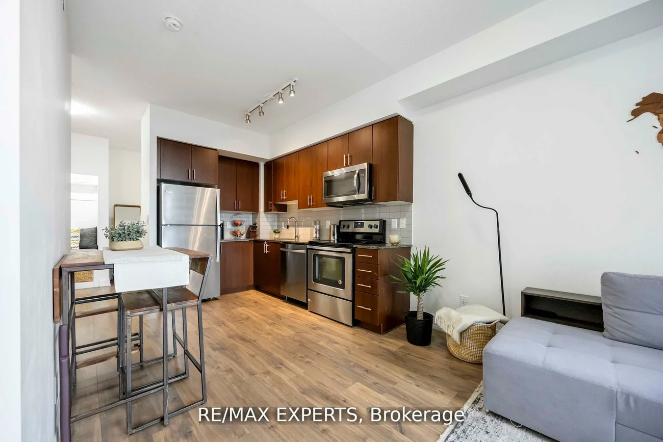 3700, Highway 7, Vaughan Corporate Centre, Vaughan