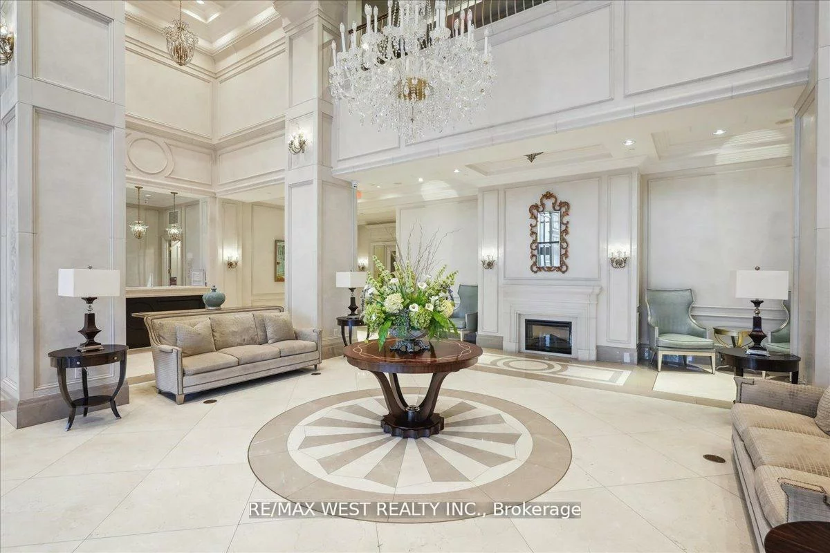 9255, Jane, Maple, Vaughan