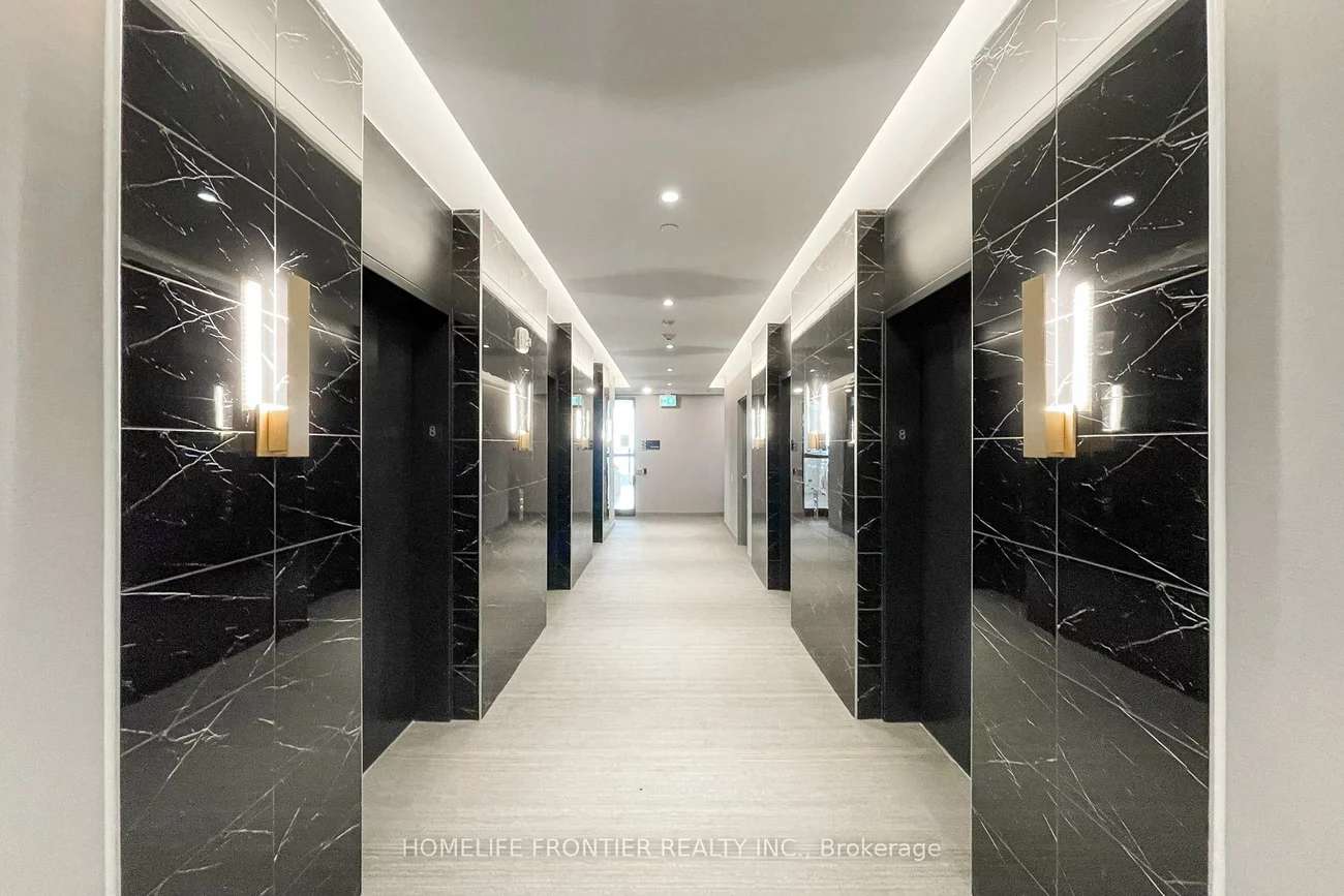 950, Portage, Vaughan Corporate Centre, Vaughan