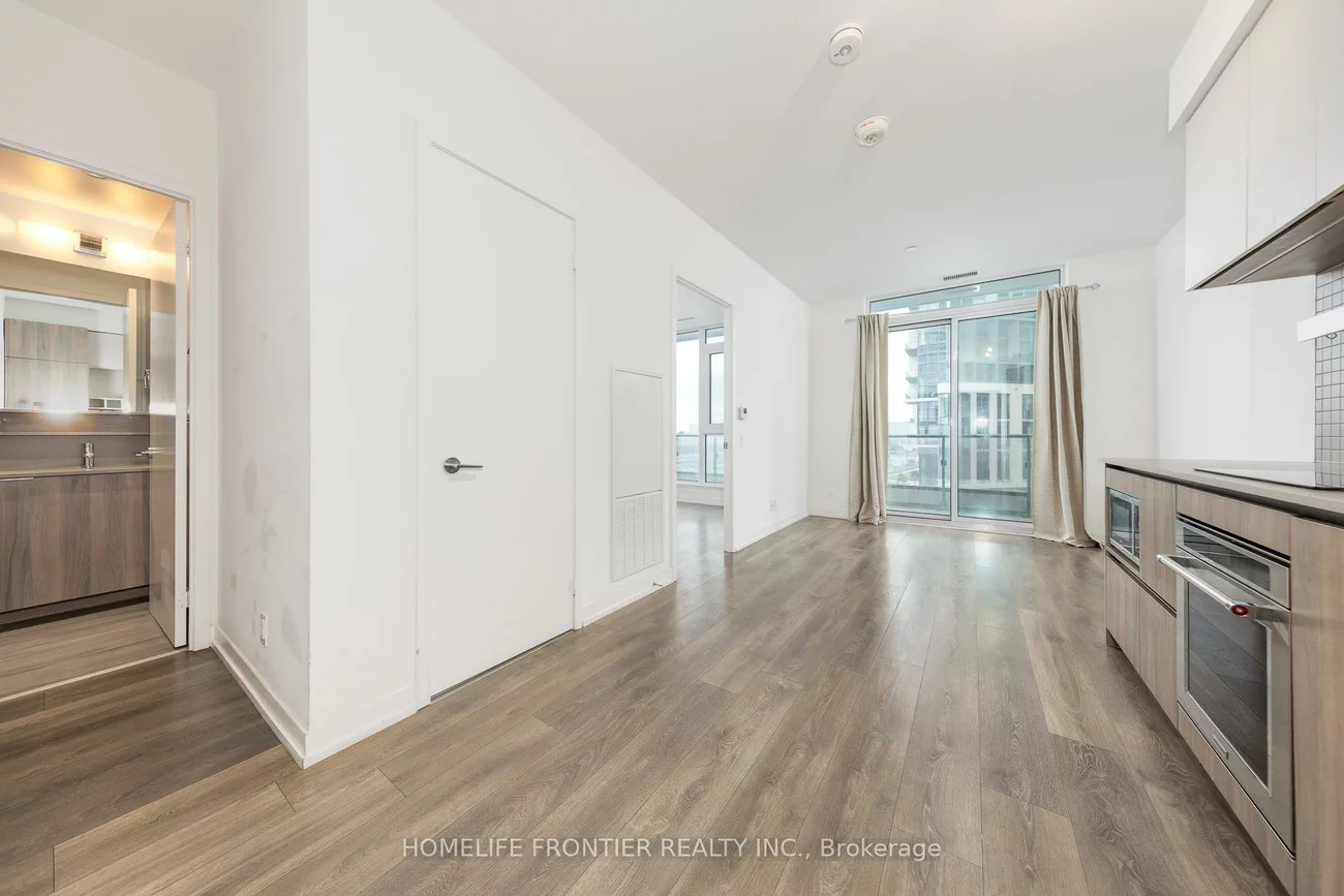 950, Portage, Vaughan Corporate Centre, Vaughan