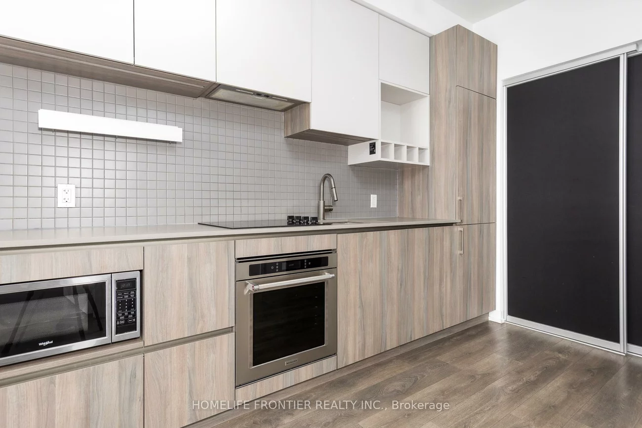 950, Portage, Vaughan Corporate Centre, Vaughan