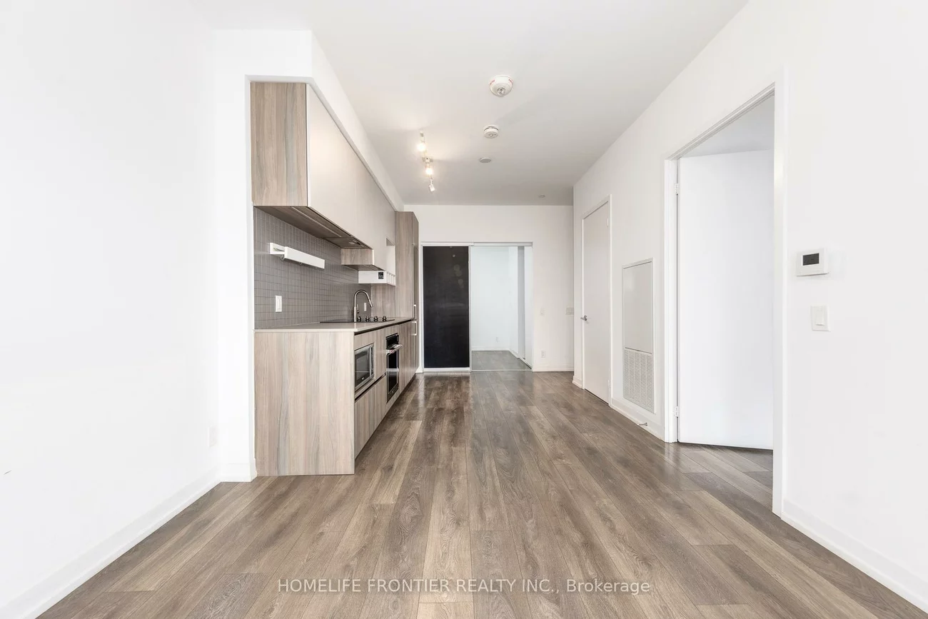 950, Portage, Vaughan Corporate Centre, Vaughan