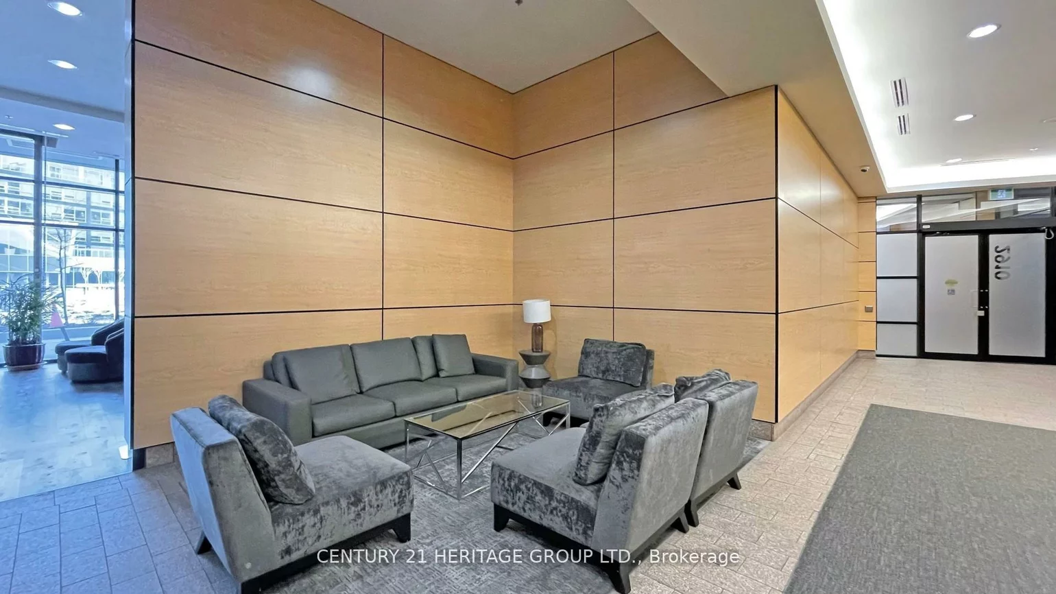 2910, Highway 7, Concord, Vaughan