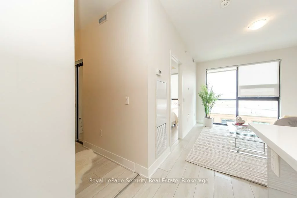 2916, Highway 7, Concord, Vaughan