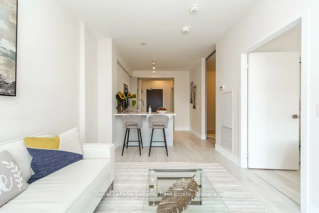 2916, Highway 7, Concord, Vaughan